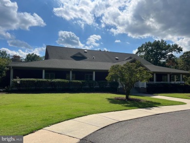 OPEN HOUSE 12 am - 2 pm on October 12, 2025. ***Welcome to this on Lake Of The Woods Golf Course in Virginia - for sale on GolfHomes.com, golf home, golf lot