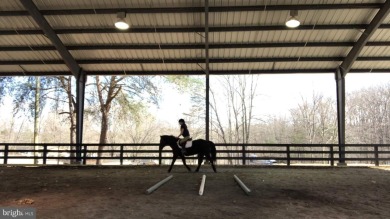 OPEN HOUSE 12 am - 2 pm on October 12, 2025. ***Welcome to this on Lake Of The Woods Golf Course in Virginia - for sale on GolfHomes.com, golf home, golf lot