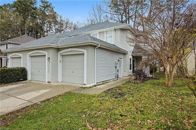 Welcome to this open-concept townhome in the highly desirable on Kiln Creek Golf and Country Club in Virginia - for sale on GolfHomes.com, golf home, golf lot