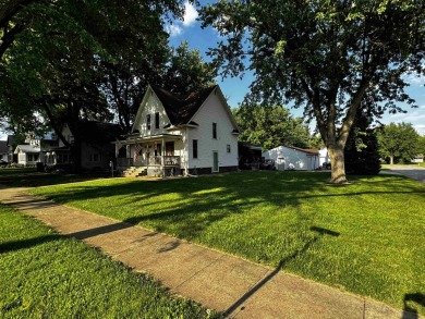 This 4 bedroom home is nestled on a corner lot with an oversized on Holstein Country Club in Iowa - for sale on GolfHomes.com, golf home, golf lot