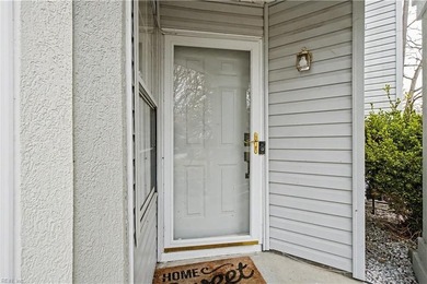 Welcome to this open-concept townhome in the highly desirable on Kiln Creek Golf and Country Club in Virginia - for sale on GolfHomes.com, golf home, golf lot