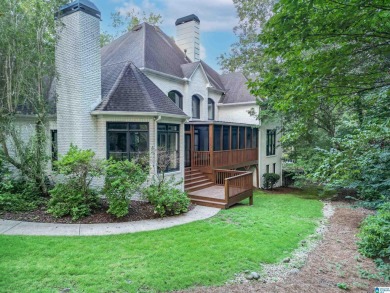 WELCOME TO 518 CASTLEBRIDGE LANE IN GREYSTONE FOUNDERS ON THE on Greystone Golf and Country Club-Founders Course in Alabama - for sale on GolfHomes.com, golf home, golf lot
