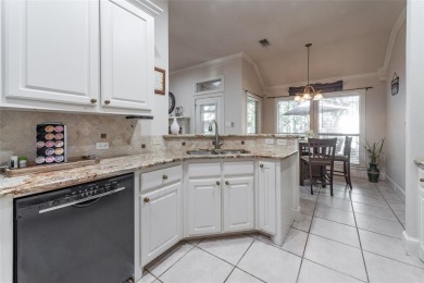 Beautiful home in The Pinnacle Golf Club for under $400,000.00! on Pinnacle Golf and Boat Club in Texas - for sale on GolfHomes.com, golf home, golf lot