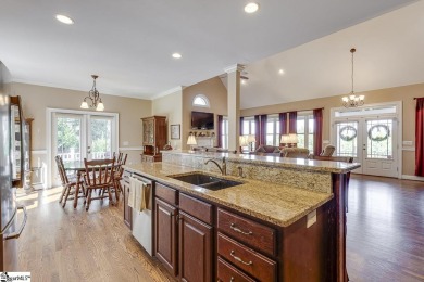 Now offering a 2-1 Rate Buy Down with acceptable offer! Septic on Summersett Golf Club in South Carolina - for sale on GolfHomes.com, golf home, golf lot