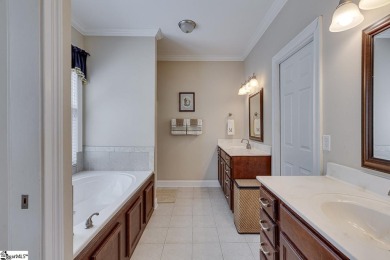 Now offering a 2-1 Rate Buy Down with acceptable offer! Septic on Summersett Golf Club in South Carolina - for sale on GolfHomes.com, golf home, golf lot