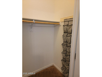 This is a lovely & quaint 2014 3 bedroom 2 bath furnished home on 3 Parks Fairways in Arizona - for sale on GolfHomes.com, golf home, golf lot