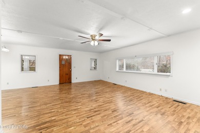 ''Welcome Home'' This charming 1752 sq ft cottage-style home is on Druid Hills Golf Club in Tennessee - for sale on GolfHomes.com, golf home, golf lot