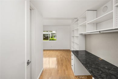 Welcome to this charming lower-level, single-story condo in the on Bixby Village Golf Course in California - for sale on GolfHomes.com, golf home, golf lot