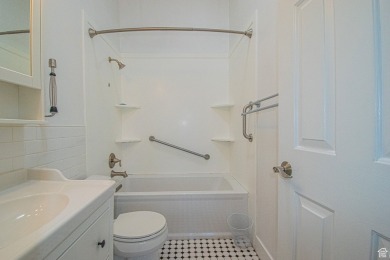 THIS BEAUTIFUL NEWLY UPDATED TWIN HOME IS NESTLED IN THE LINKS on Stansbury Park Golf Club in Utah - for sale on GolfHomes.com, golf home, golf lot