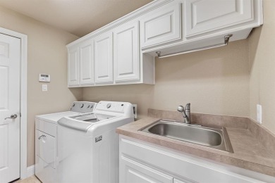 OPEN HOUSE 2-4 PM SATURDAY OCTOBER 18 ------ RARE FIND! on Heritage Ranch Golf and Country Club in Texas - for sale on GolfHomes.com, golf home, golf lot