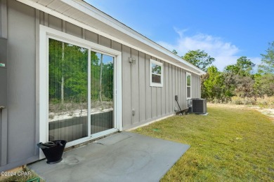 This is a bank approved Pre-Foreclosures Short Sale.  Seller on Sunny Hills Golf and Country Club in Florida - for sale on GolfHomes.com, golf home, golf lot
