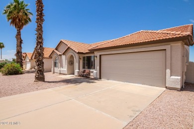 AFFORDABLY PRICED property nestled in the 40 & over ACTIVE ADULT on Cottonwood Country Club in Arizona - for sale on GolfHomes.com, golf home, golf lot