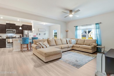 Welcome to this beautiful 3-bedroom , 2.5 bathroom home at Lane on Lane Tree Golf Course in North Carolina - for sale on GolfHomes.com, golf home, golf lot