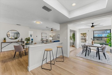 Under contract-accepting backup offers. One or more photo(s) has on Mainlands Golf Club in Florida - for sale on GolfHomes.com, golf home, golf lot