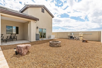 Beautiful Home at the Greens at Los Lagos golf course community on Los Lagos Golf Club in Arizona - for sale on GolfHomes.com, golf home, golf lot