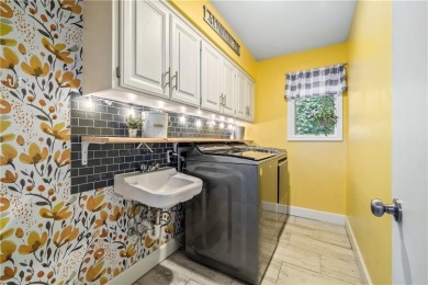 Don't miss this beautifully remodeled 4-bedroom, 3-bath home on Bella Vista Country Club - Berksdale in Arkansas - for sale on GolfHomes.com, golf home, golf lot