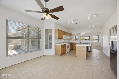 Beautifully maintained 2BR, 2BA plus den/office Daybreak model on Lone Tree Golf Club in Arizona - for sale on GolfHomes.com, golf home, golf lot