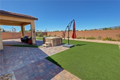 *Stunning Mountain Falls home with 3 beds, 2.5 baths, plus a den on Mountain Falls Golf Course in Nevada - for sale on GolfHomes.com, golf home, golf lot