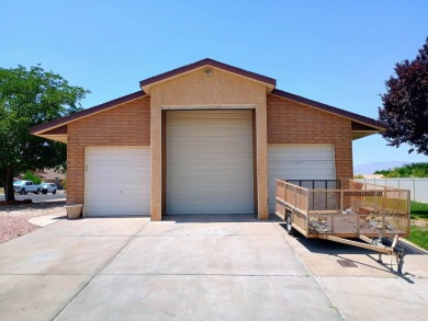 Located in the peaceful Bloomington Hills area just a few homes on St. George Golf Course in Utah - for sale on GolfHomes.com, golf home, golf lot