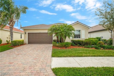 Price reduced, Motivated Sellers. Don't miss this beauty right on River Hall Country Club in Florida - for sale on GolfHomes.com, golf home, golf lot