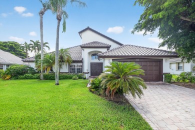 Beautifully renovated 3-bed, 2-bath home at 6060 Pitch Ln on Westchester Golf and Country Club in Florida - for sale on GolfHomes.com, golf home, golf lot