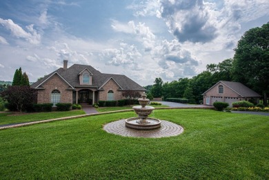 Scenic and stately best describes this gorgeous home situated on on Hidden Valley Golf Course in Kentucky - for sale on GolfHomes.com, golf home, golf lot