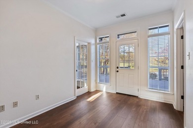 Beautifully updated home in the desirable Plantation golf course on The Plantation Golf Club in Mississippi - for sale on GolfHomes.com, golf home, golf lot