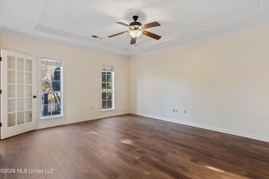 Beautifully updated home in the desirable Plantation golf course on The Plantation Golf Club in Mississippi - for sale on GolfHomes.com, golf home, golf lot