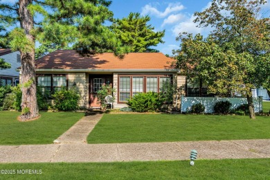 Picsing!Beautifully maintained St. Tropez Model in the highly on Leisure Village West Assoc. in New Jersey - for sale on GolfHomes.com, golf home, golf lot