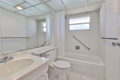 Huge price reduction - don't waste any time! Whether you are a on Kings Point Executive Golf Course in Florida - for sale on GolfHomes.com, golf home, golf lot