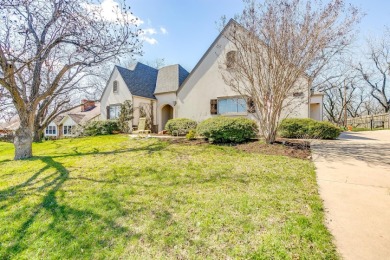 Mediterranean Style Home in Granbury, TX for Sale on Pecan Plantation Country Club in Texas - for sale on GolfHomes.com, golf home, golf lot