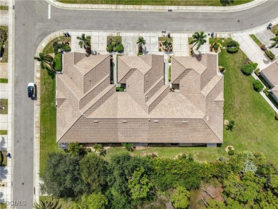IMMACULATELY maintained, MAINTENANCE FREE attached villa in on Herons Glen Golf and Country Club in Florida - for sale on GolfHomes.com, golf home, golf lot