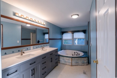 Looking to escape the cold or embrace the coastal lifestyle? on Prestwick Country Club in South Carolina - for sale on GolfHomes.com, golf home, golf lot