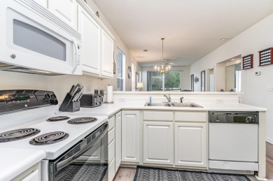 This beautiful  2 bed, 2 bath condo is the perfect blend of on River Oaks Golf Plantation  in South Carolina - for sale on GolfHomes.com, golf home, golf lot