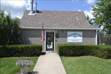 Welcome to this spacious 2-story home on a large corner lot in on Countryside Golf Club in Illinois - for sale on GolfHomes.com, golf home, golf lot