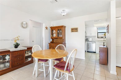 Glamorous Golf Course Condo in Prime Melbourne! Live the luxe on Mallards Landing Golf Course in Florida - for sale on GolfHomes.com, golf home, golf lot