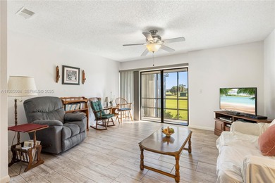 Glamorous Golf Course Condo in Prime Melbourne! Live the luxe on Mallards Landing Golf Course in Florida - for sale on GolfHomes.com, golf home, golf lot