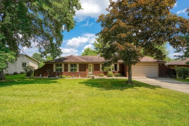 Fore! Welcome to 545 Aaron Avenue in Green Acres Subdivision on Fair Greens Country Club in Ohio - for sale on GolfHomes.com, golf home, golf lot