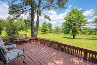 Fore! Welcome to 545 Aaron Avenue in Green Acres Subdivision on Fair Greens Country Club in Ohio - for sale on GolfHomes.com, golf home, golf lot