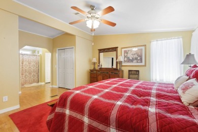 This beautifully renovated 1,896 sq ft home perfectly  blends on Apache Creek Golf Club in Arizona - for sale on GolfHomes.com, golf home, golf lot