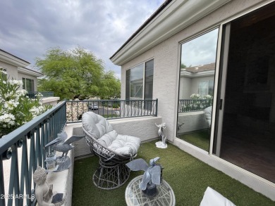Elegant 2BR/2Ba/1G Townhome * This beautifully upgraded townhome on Starfire At Scottsdale Country Club in Arizona - for sale on GolfHomes.com, golf home, golf lot