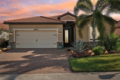 Seller will pay required $5,000 transfer fee at closing! Welcome on Venice East Golf Club in Florida - for sale on GolfHomes.com, golf home, golf lot