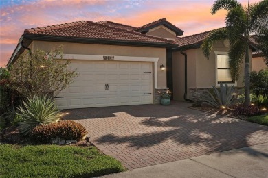 Seller will pay required $5,000 transfer fee at closing! Welcome on Venice East Golf Club in Florida - for sale on GolfHomes.com, golf home, golf lot