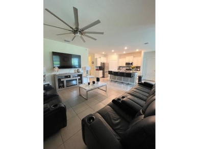 Gorgeous single-family house with 3 bedrooms, 2 baths, and 2 on Hernando Oaks Golf and Country Club in Florida - for sale on GolfHomes.com, golf home, golf lot