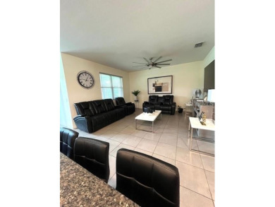 Gorgeous single-family house with 3 bedrooms, 2 baths, and 2 on Hernando Oaks Golf and Country Club in Florida - for sale on GolfHomes.com, golf home, golf lot