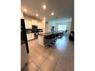 Gorgeous single-family house with 3 bedrooms, 2 baths, and 2 on Hernando Oaks Golf and Country Club in Florida - for sale on GolfHomes.com, golf home, golf lot