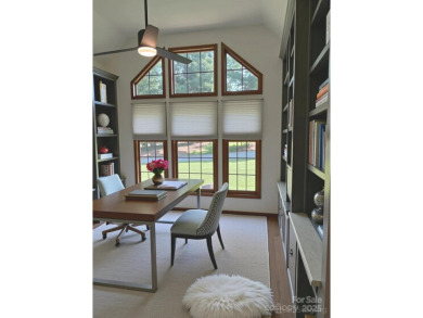 Exciting Opportunity in Cowans Ford. Rare 1 level Full Brick on Cowans Ford Country Club in North Carolina - for sale on GolfHomes.com, golf home, golf lot