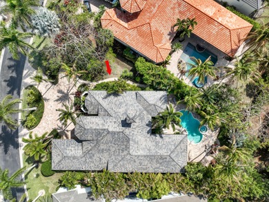 Refreshed and move-in ready, this single-level Bavella model is on Country Club At Mirasol in Florida - for sale on GolfHomes.com, golf home, golf lot