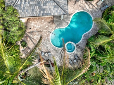 Refreshed and move-in ready, this single-level Bavella model is on Country Club At Mirasol in Florida - for sale on GolfHomes.com, golf home, golf lot