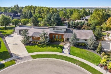 Here is an incredible opportunity to own this custom home on SpurWing Country Club in Idaho - for sale on GolfHomes.com, golf home, golf lot